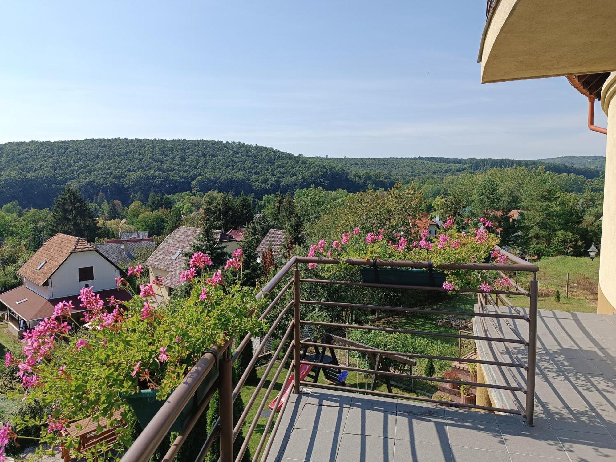 Koekeny Apartman Богач Экстерьер фото